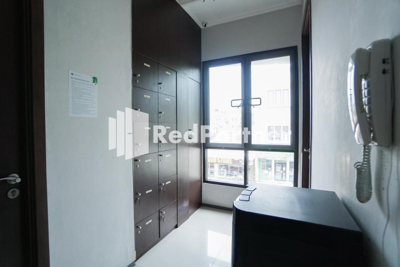 Toba Mansion Syariah Near Benhil Redpartner Hotel Jakarta Buitenkant foto